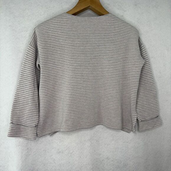 Eileen Fisher Women’s Gray Sz PS Striped 70% Organic Cotton/Silk Blend Sweater - Picture 3 of 8